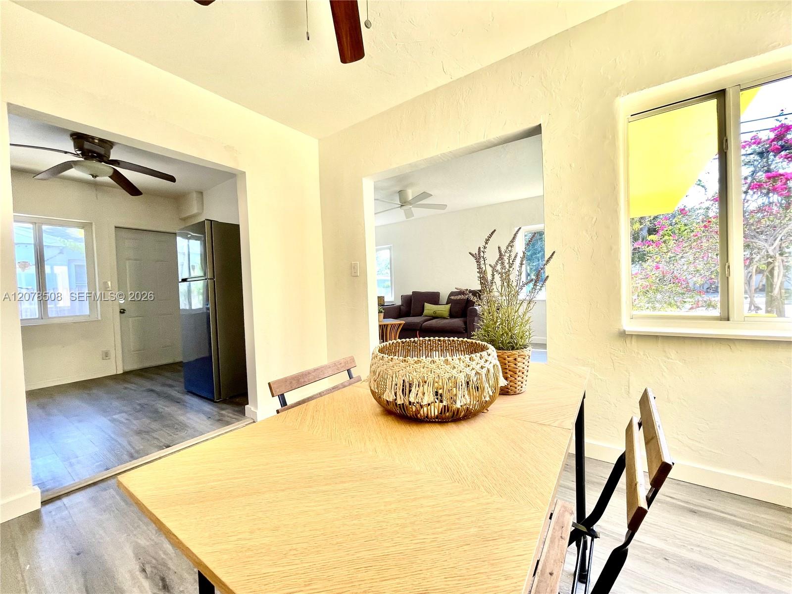 A12078508 Property Photo 6