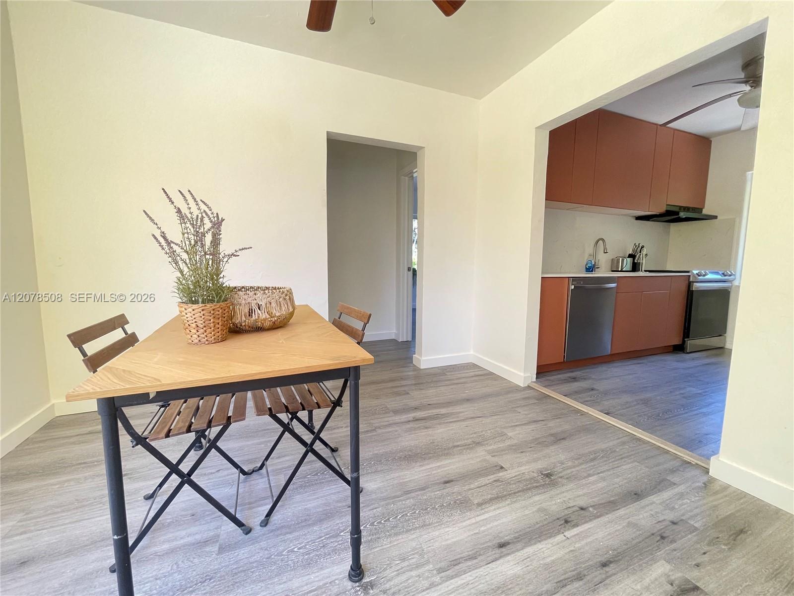 A12078508 Property Photo 7
