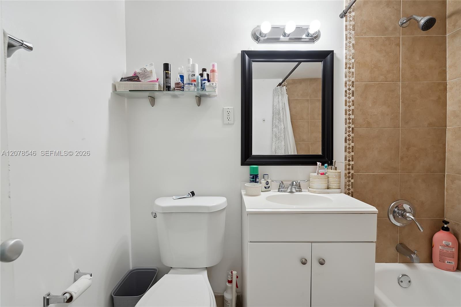 6484 Indian Creek Drive 227 Property Photo 11