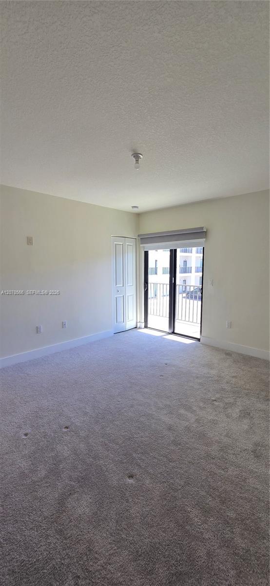 4242 Nw 82nd Avenue Property Photo 15