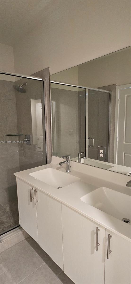 4242 Nw 82nd Avenue Property Photo 17