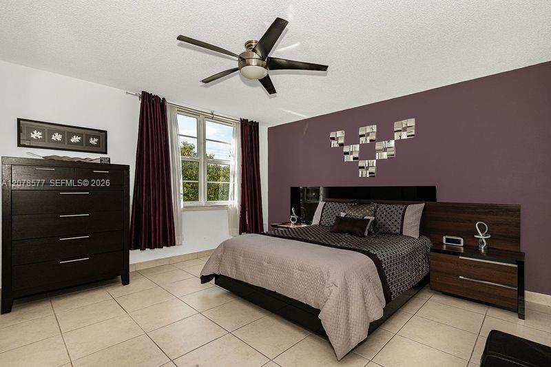 17800 Atlantic Boulevard 203 Property Photo 26