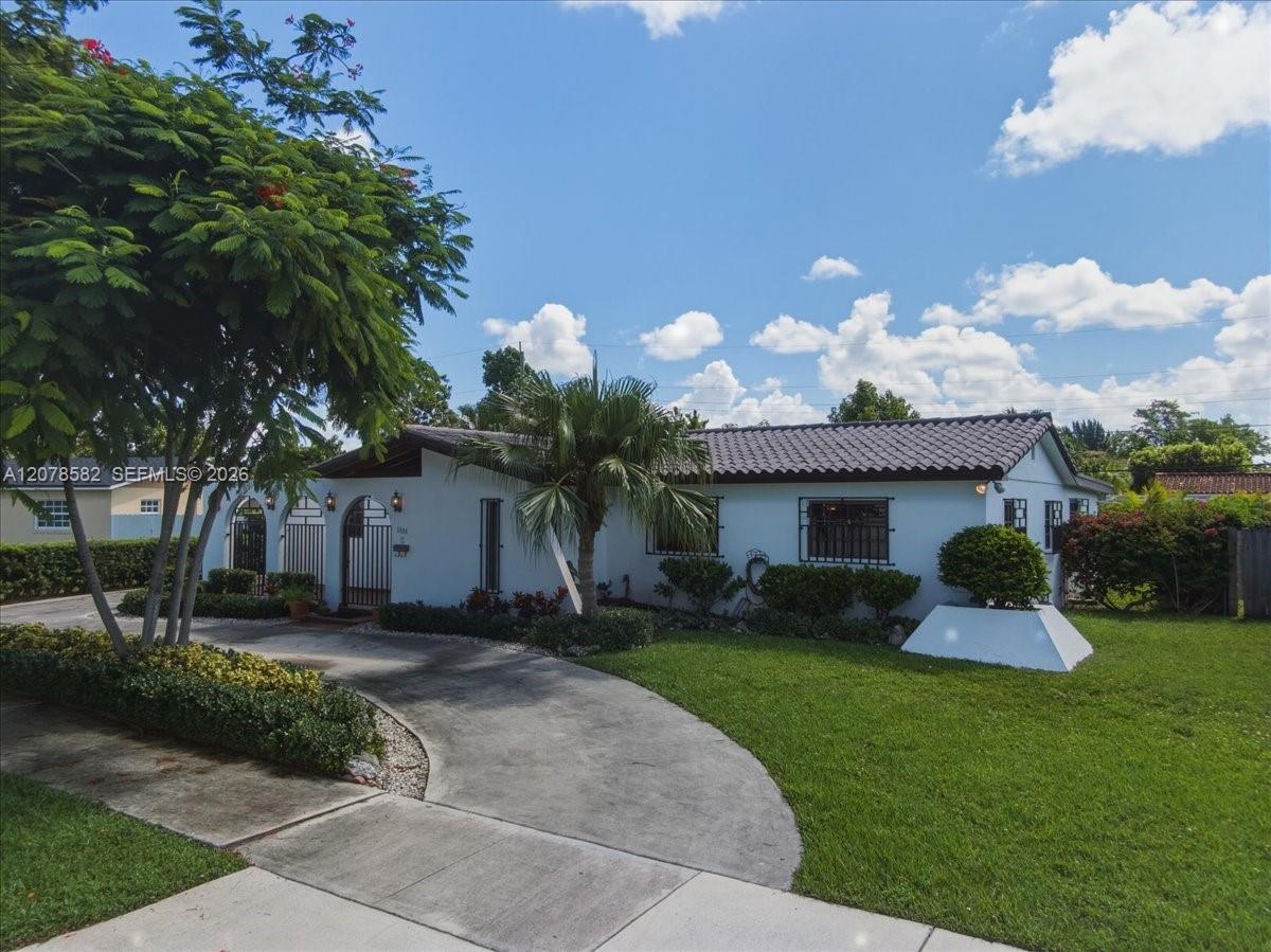 3625 Sw 122nd Place Property Photo 1