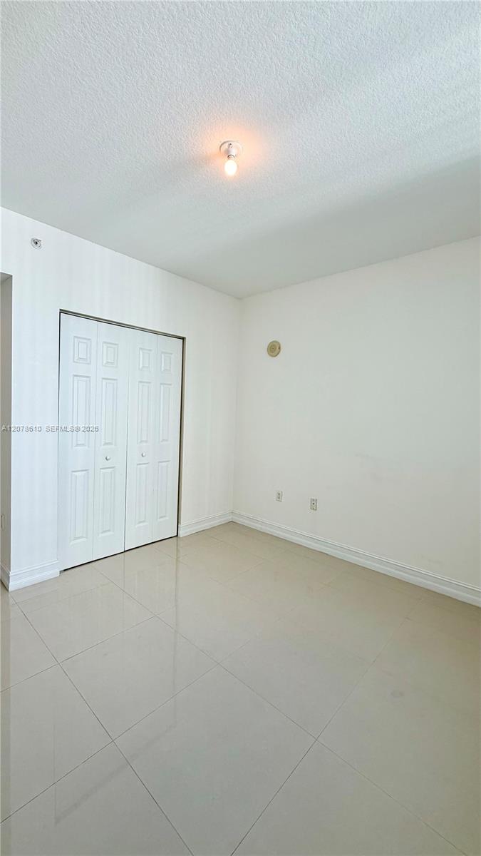 1755 E Hallandale Beach Boulevard 1408e Property Photo 11