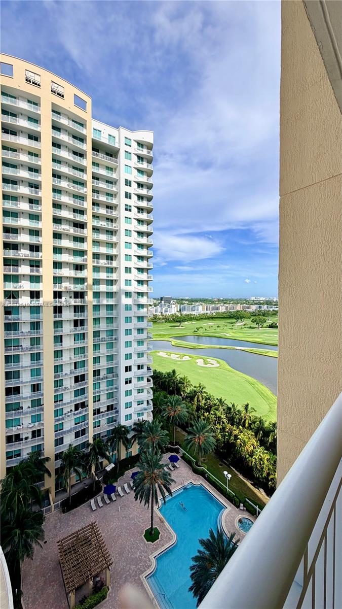 1755 E Hallandale Beach Boulevard 1408e Property Photo 20