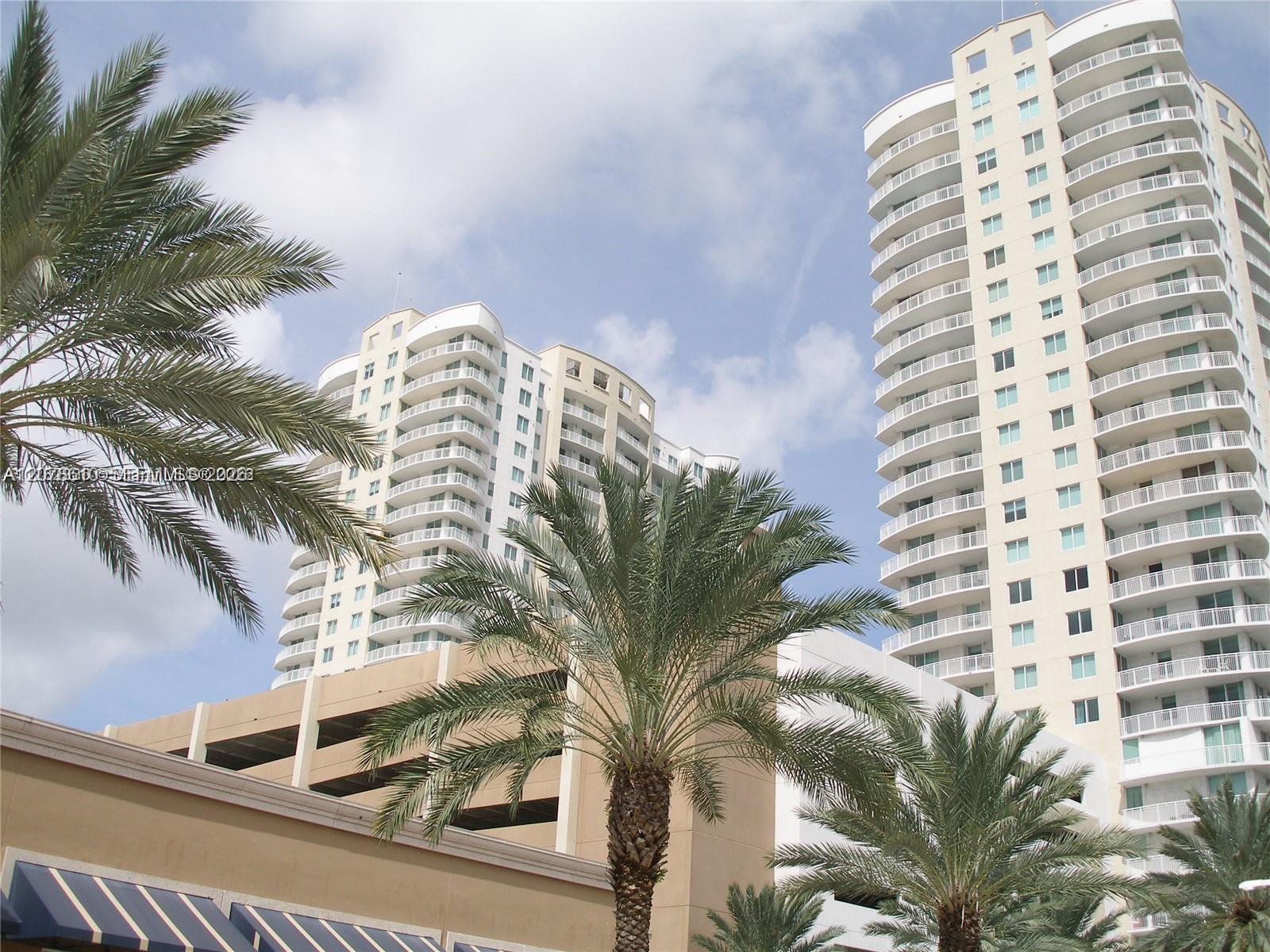 1755 E Hallandale Beach Boulevard 1408e Property Photo 23