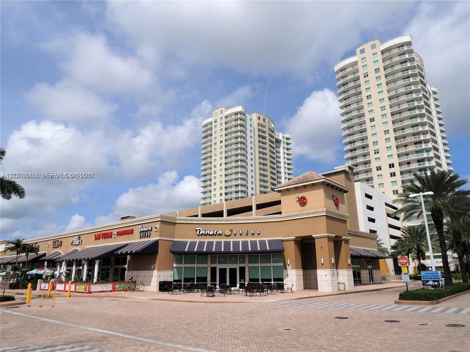 1755 E Hallandale Beach Boulevard 1408e Property Photo 24