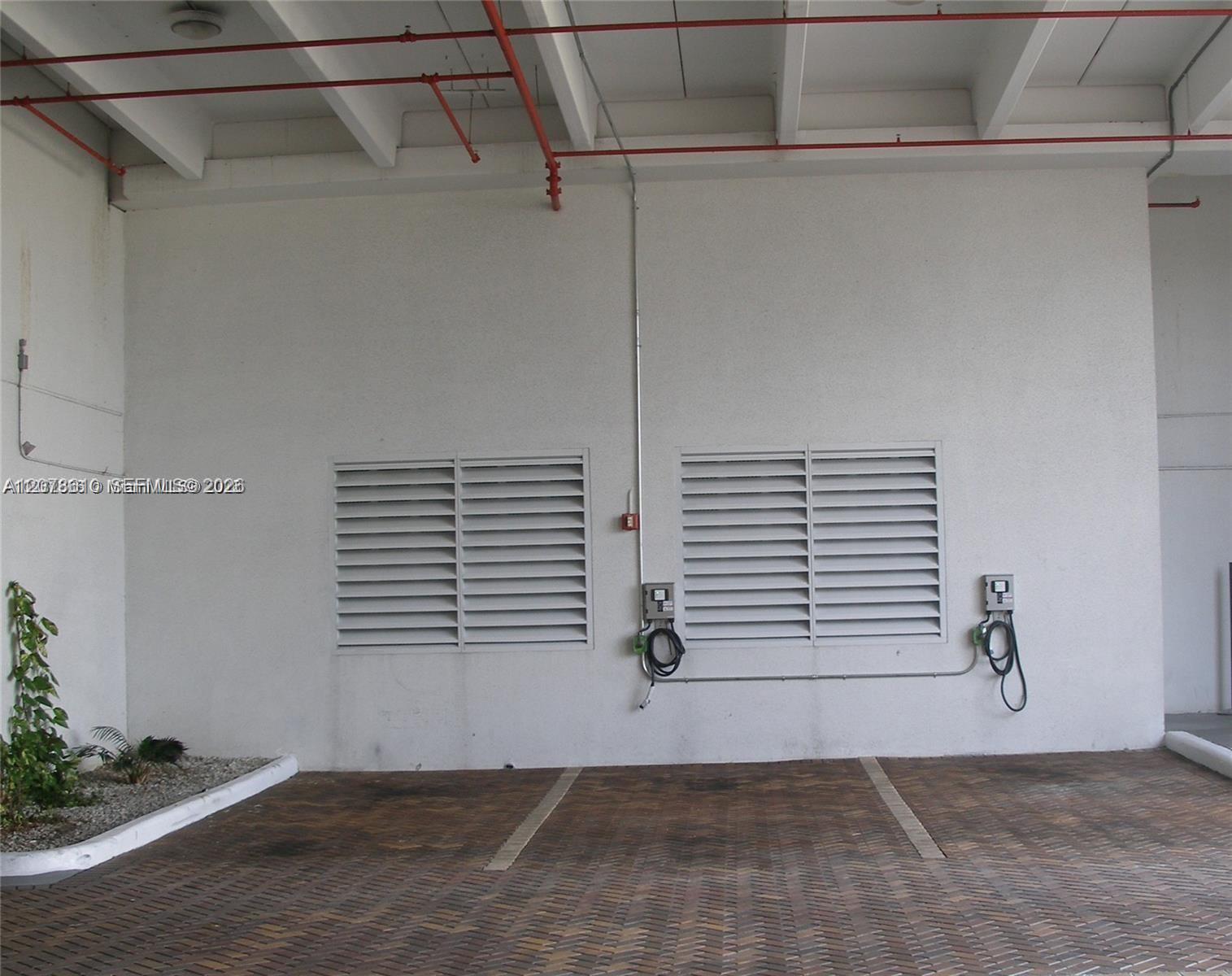 1755 E Hallandale Beach Boulevard 1408e Property Photo 31