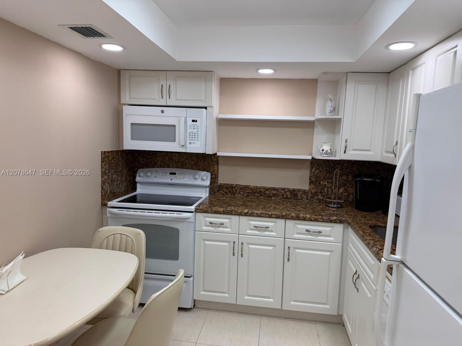 851 Three Islands Boulevard 511 Property Photo 7
