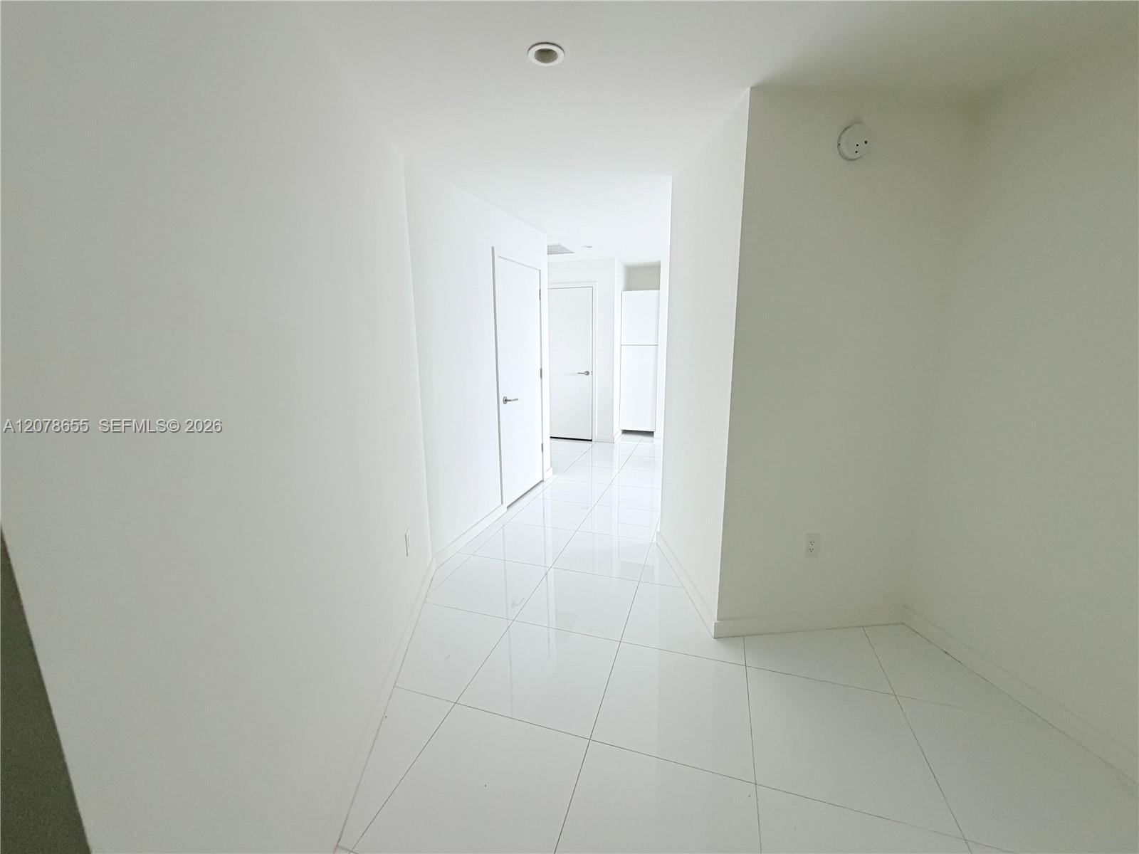 851 Ne 1st Avenue 3202 Property Photo 11