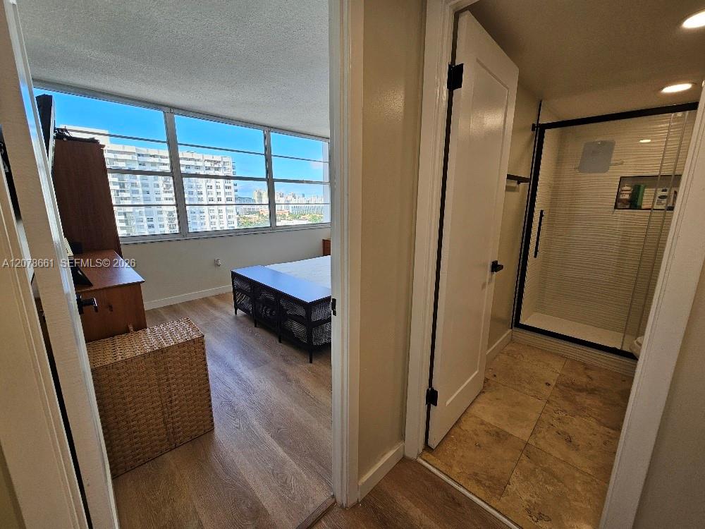 18061 Biscayne Boulevard 1602 Property Photo 11