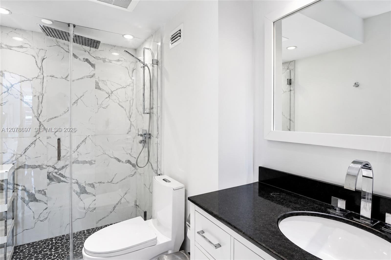 100 Lincoln Road 1223 Property Photo 32