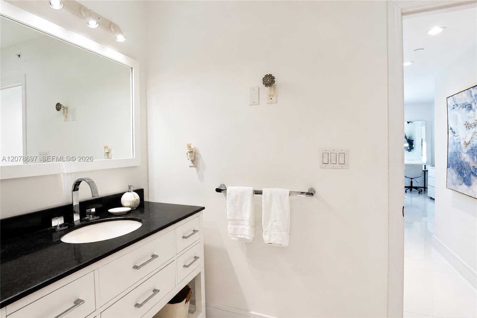100 Lincoln Road 1223 Property Photo 34