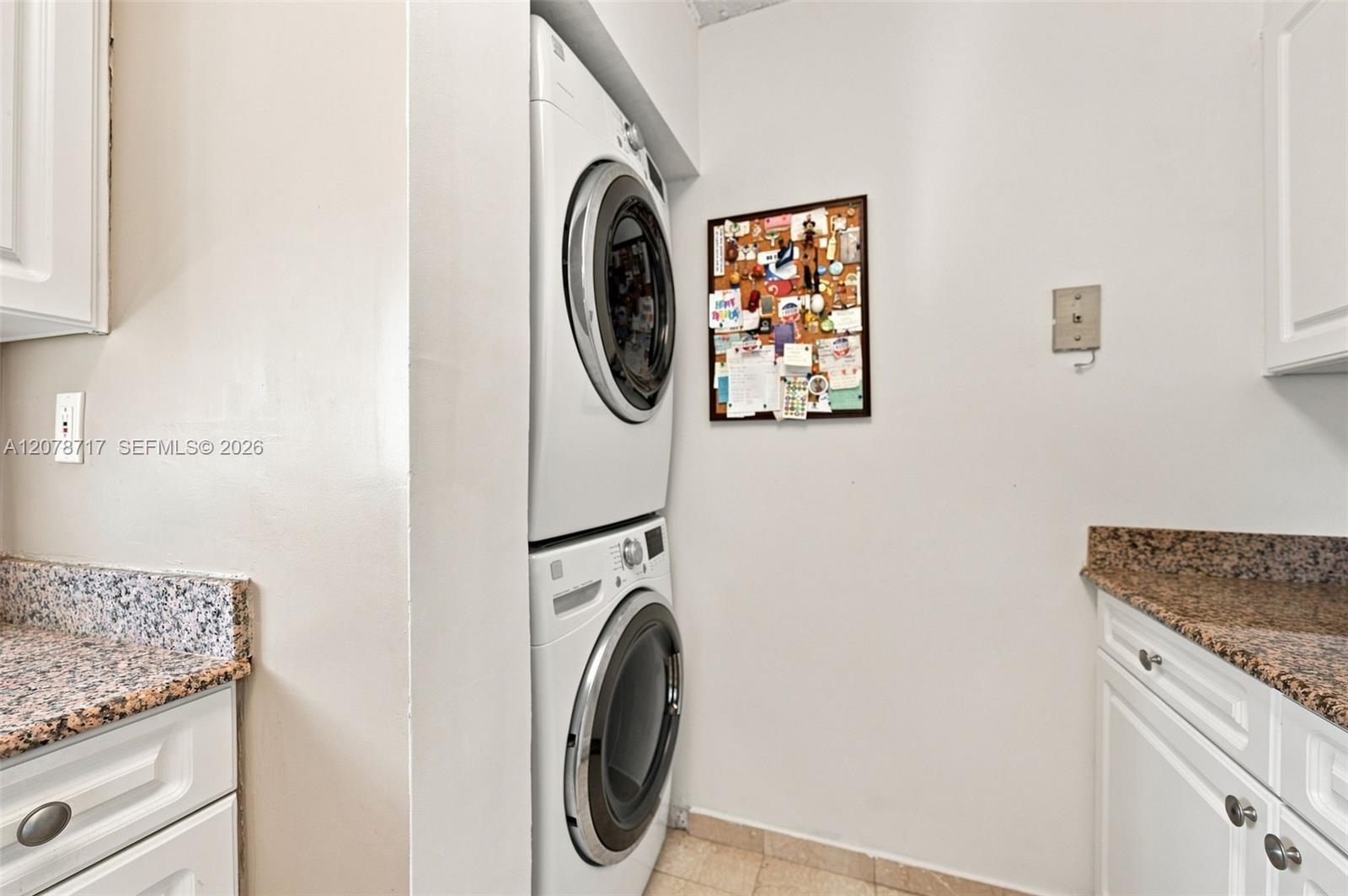5900 Collins Avenue 1006 Property Photo 6