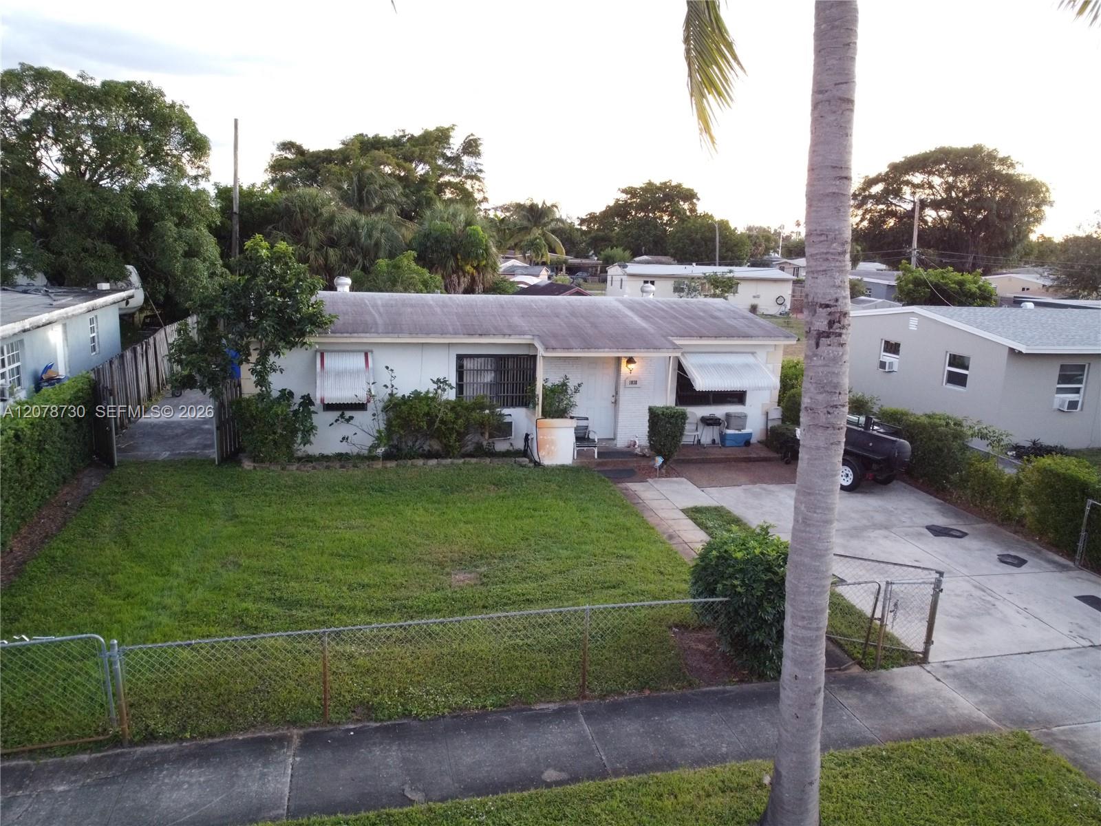 1038 Nw 11th Court Property Photo 23