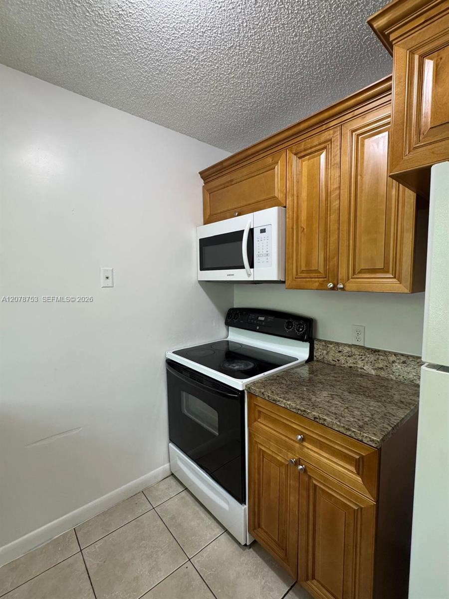 1746 N 3rd Avenue N 2 Property Photo 2
