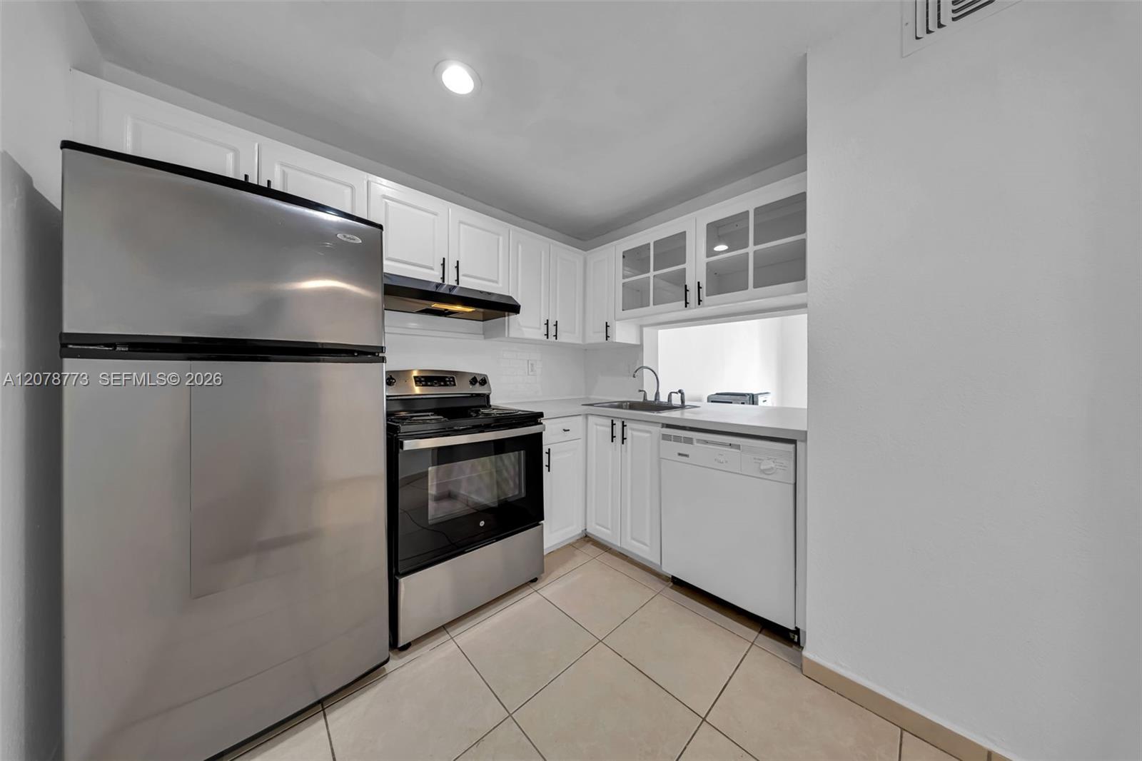 9360 Fontainebleau Boulevard 208 Property Photo 2