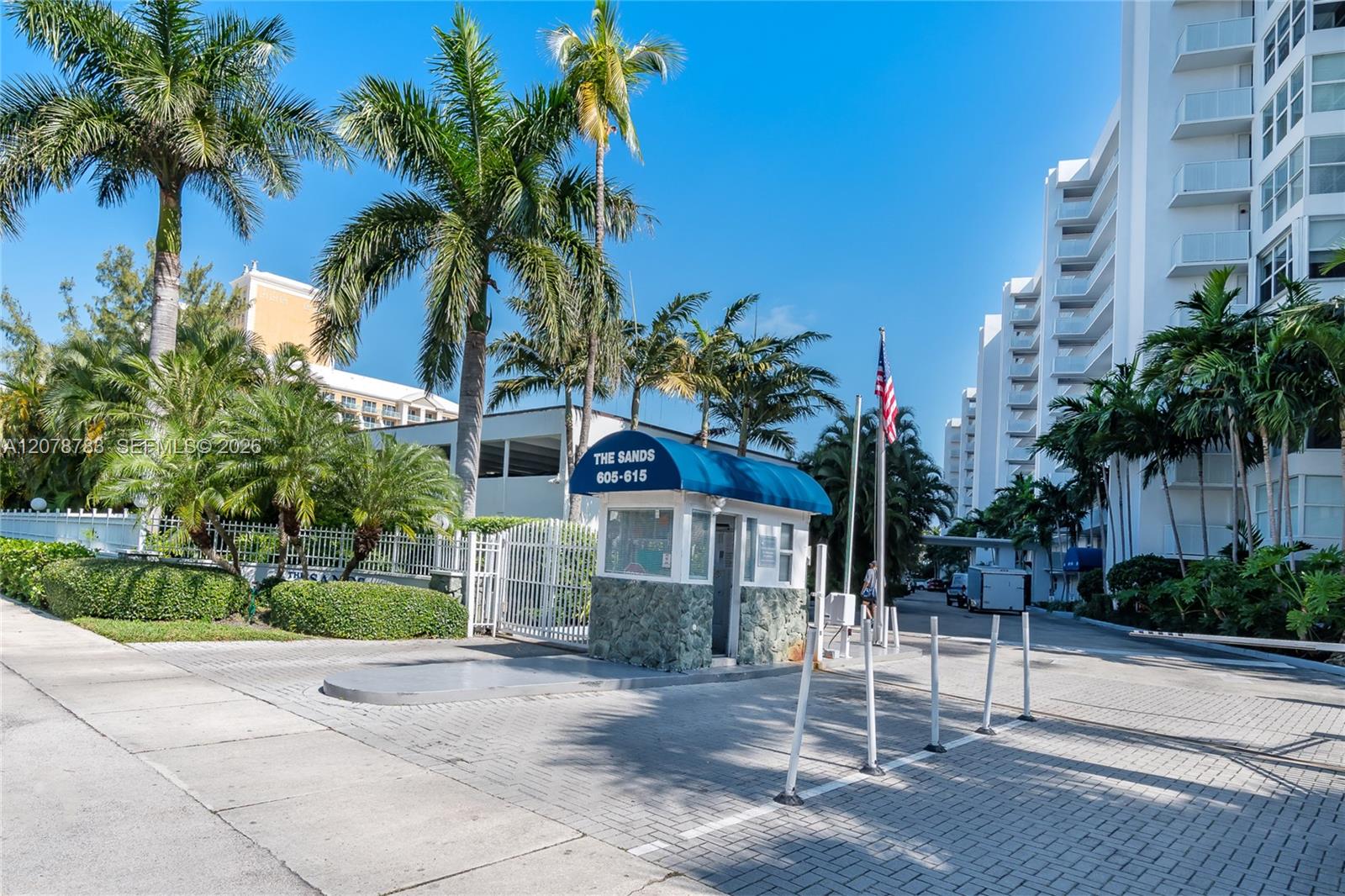 613 Ocean Drive 7C Property Photo 1