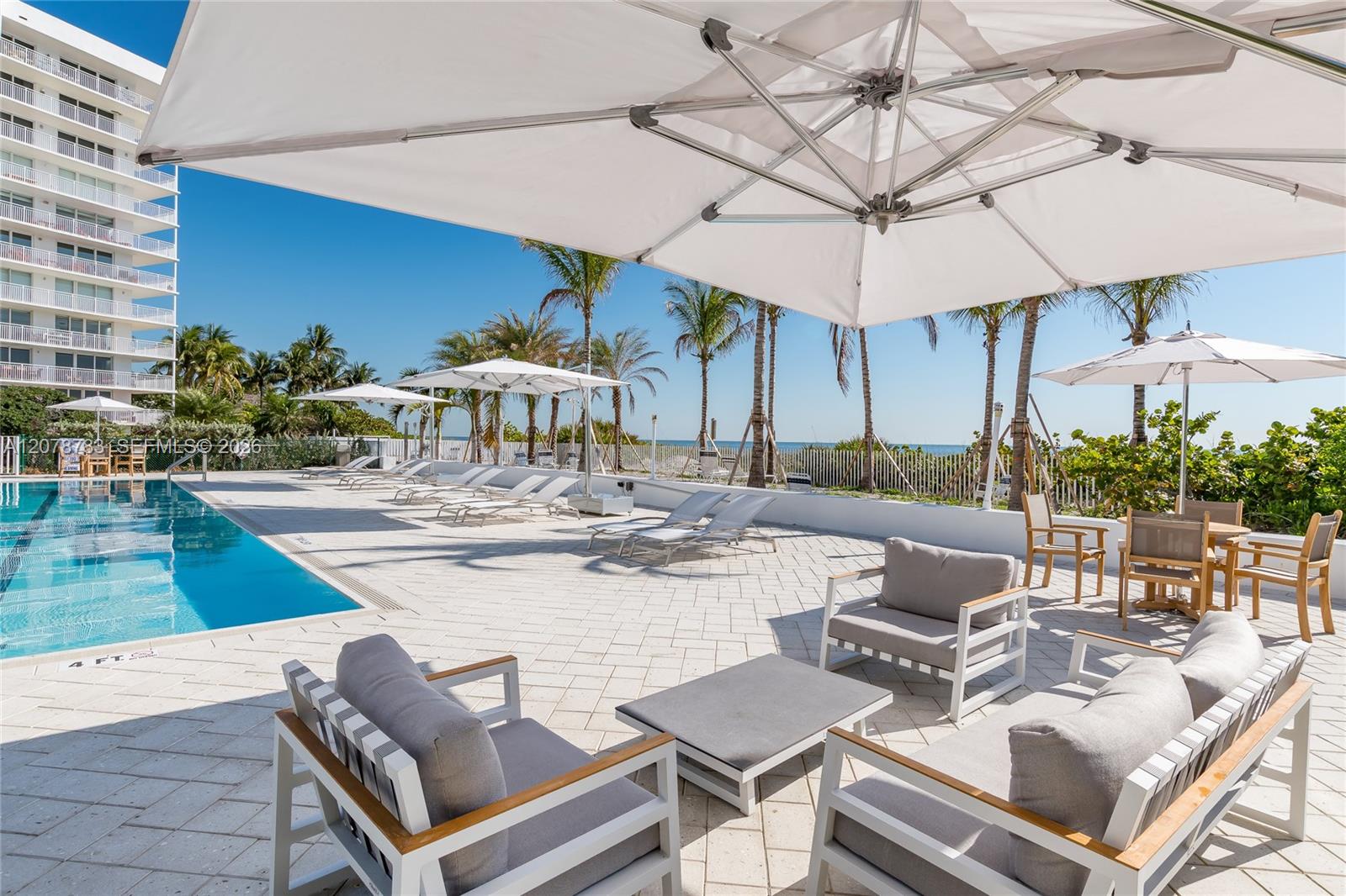 613 Ocean Drive 7c Property Photo 5