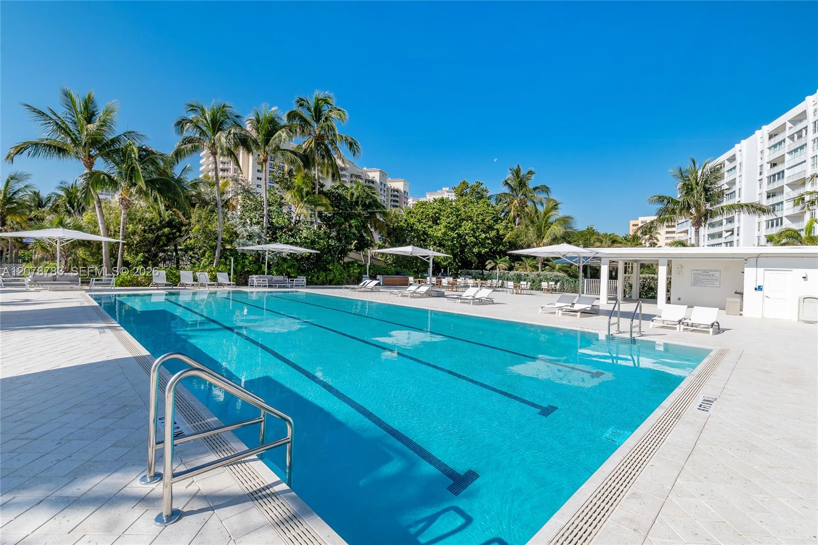613 Ocean Drive 7c Property Photo 12