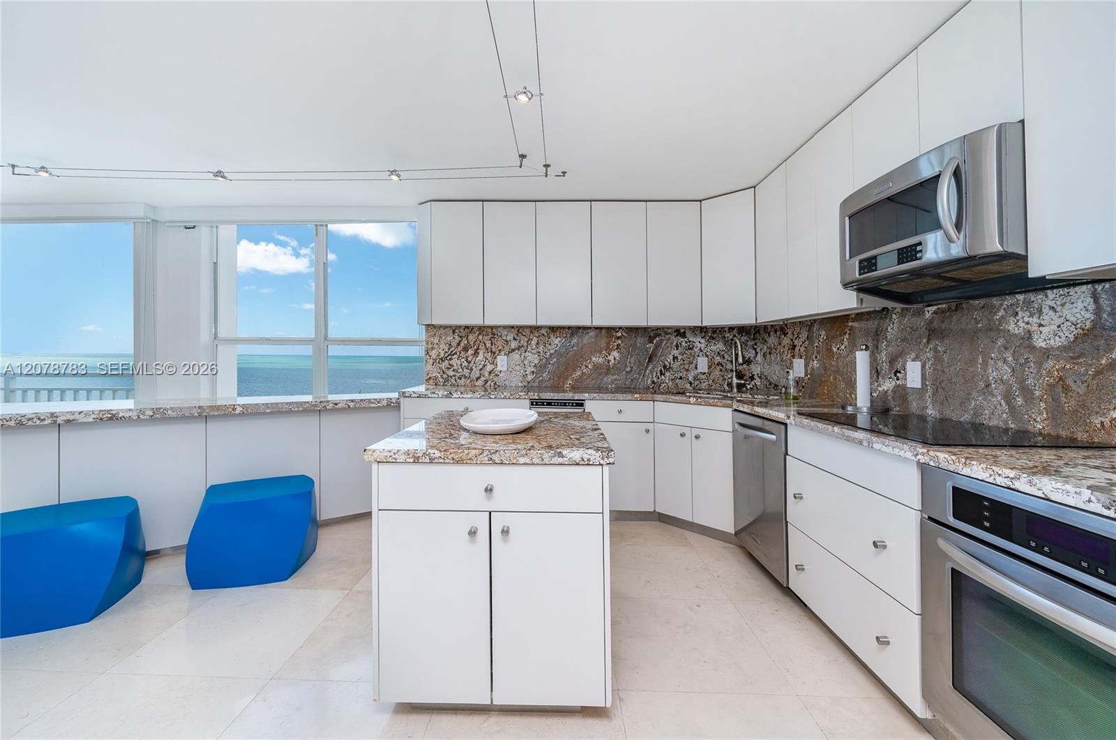 613 Ocean Drive 7c Property Photo 36