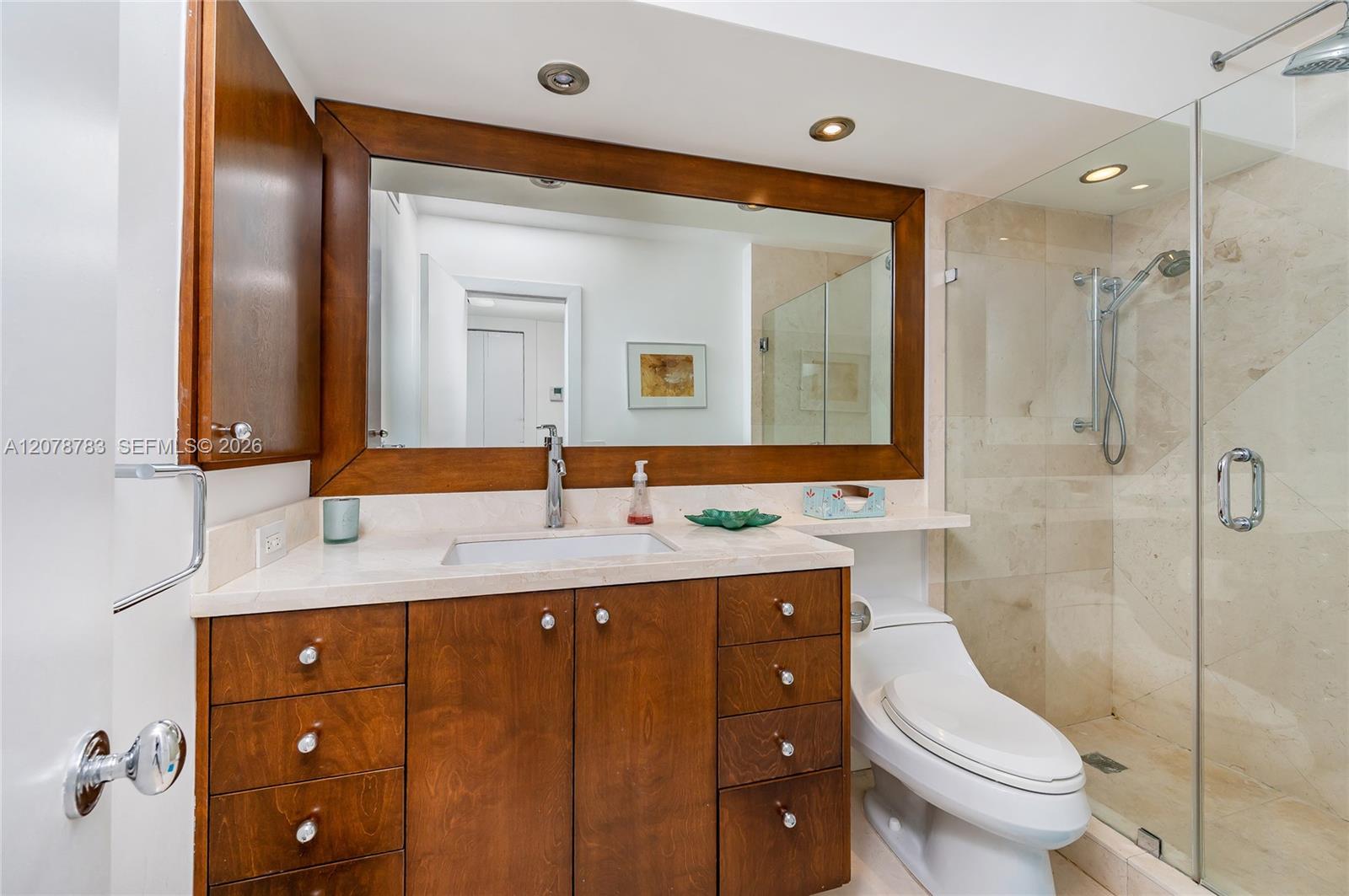 613 Ocean Drive 7c Property Photo 45
