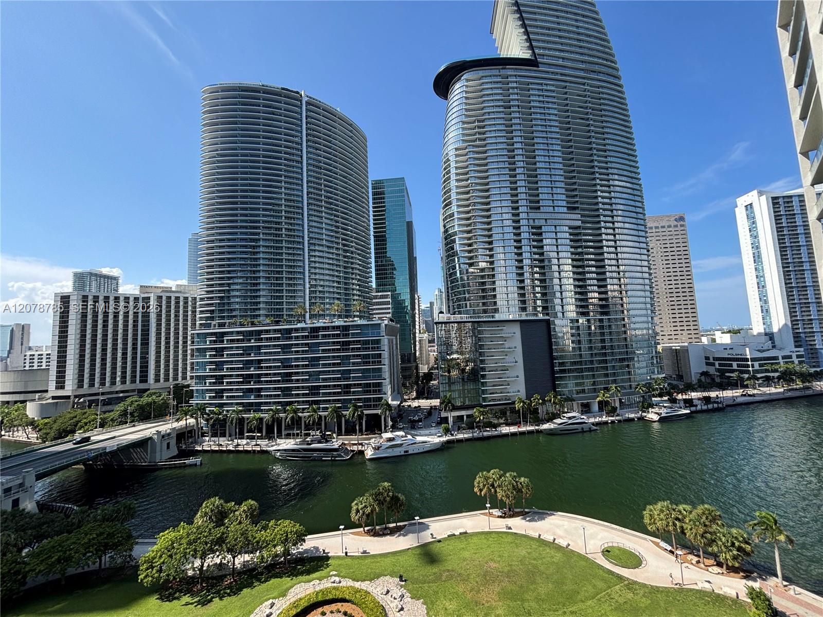 475 Brickell Avenue 1410 Property Photo 1