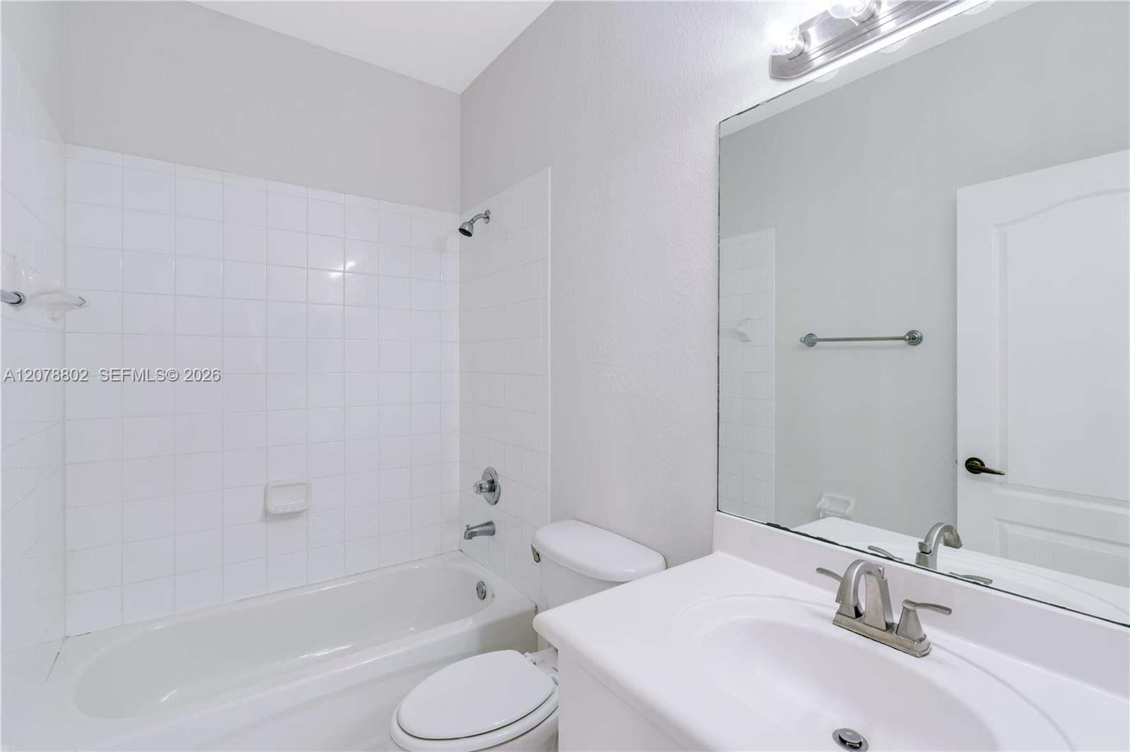 8450 Nw 113th Passage Property Photo 13