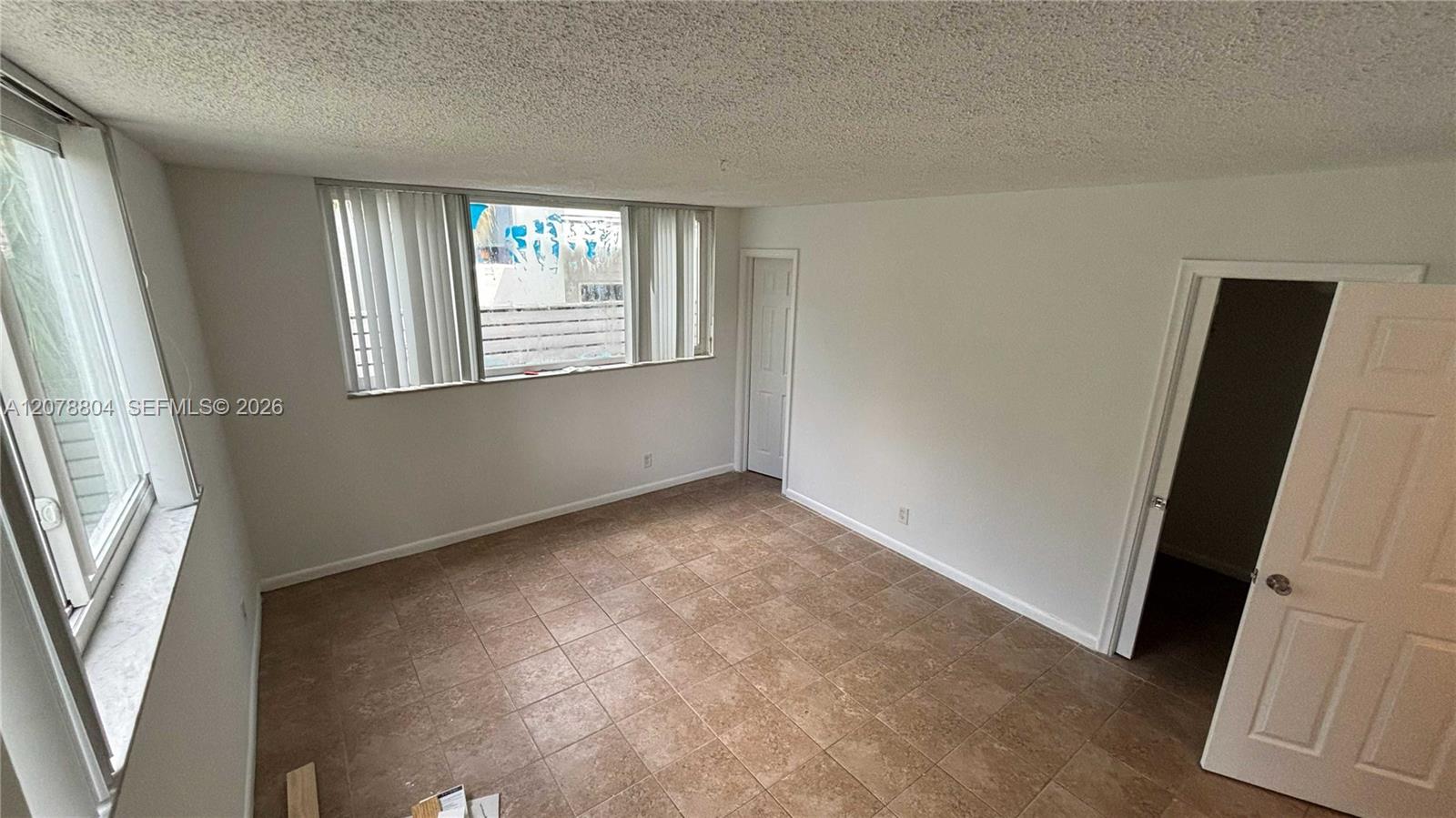 3257 Ne 13th Street 101 Property Photo 10