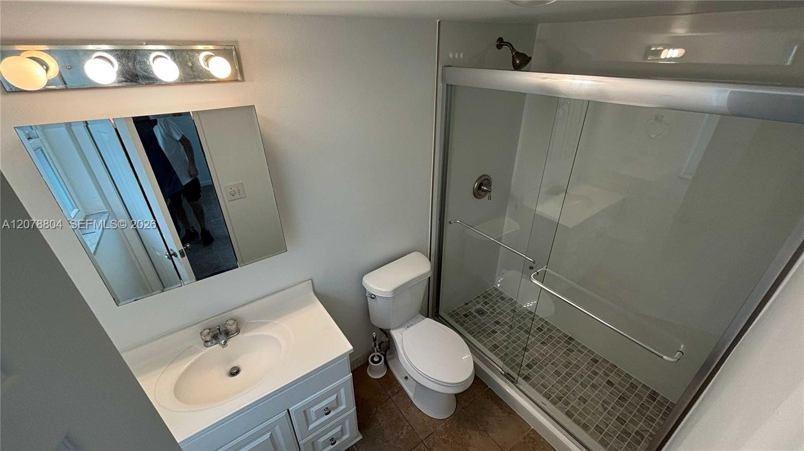 3257 Ne 13th Street 101 Property Photo 12