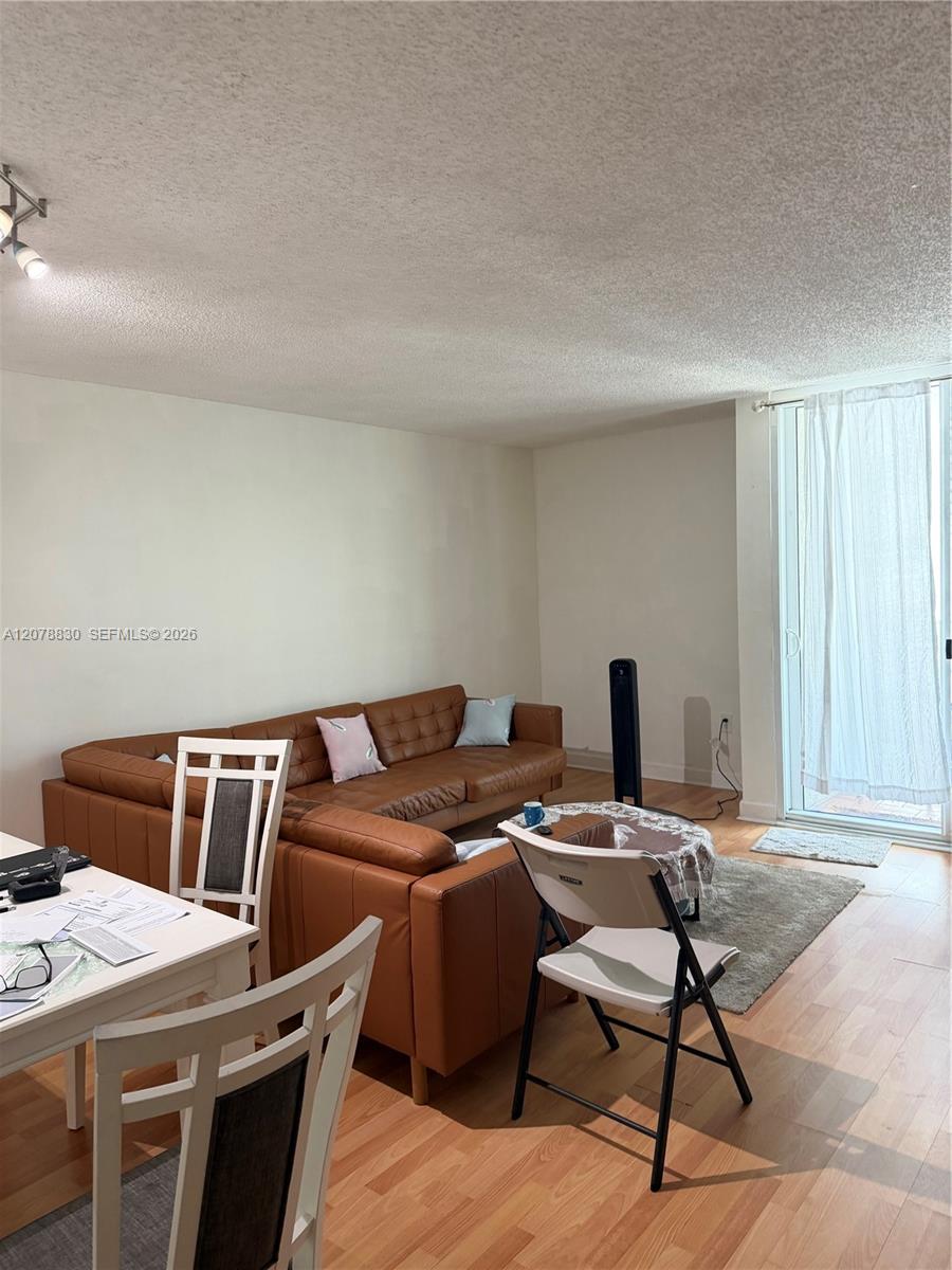 800 N Miami Avenue E-505 Property Photo 5