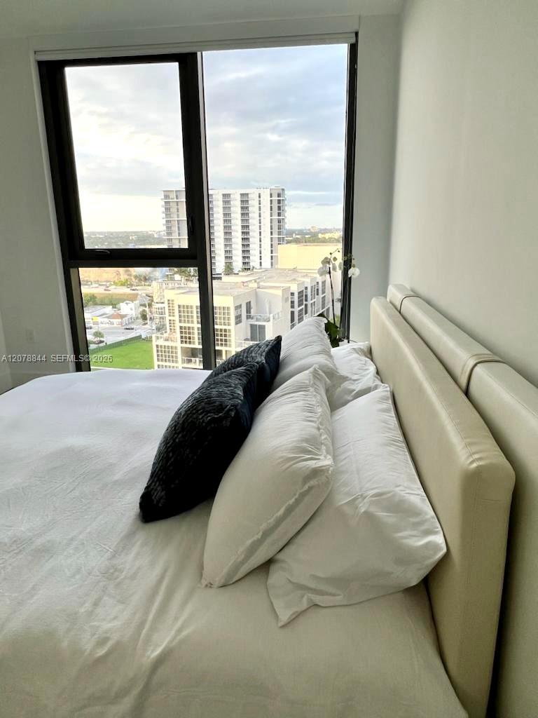 A12078844 Property Photo 3