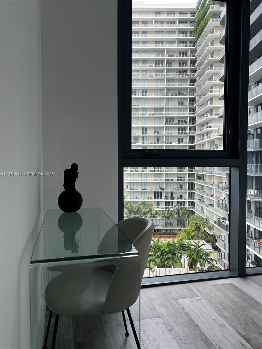 A12078844 Property Photo 14