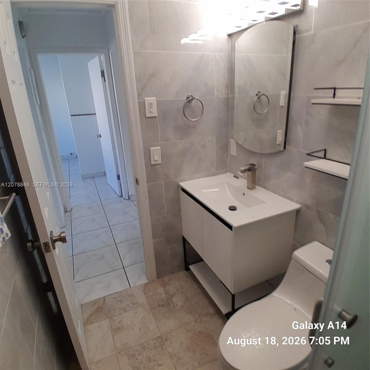 2344 Ne 12th Street 7 Property Photo 4