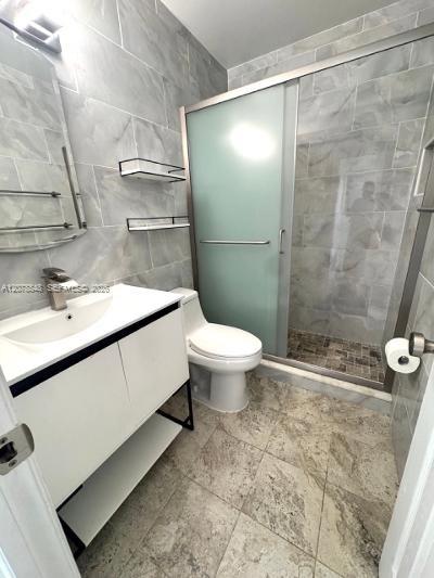 2344 Ne 12th Street 7 Property Photo 13
