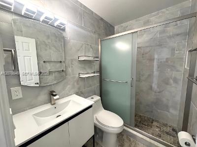 2344 Ne 12th Street 7 Property Photo 14