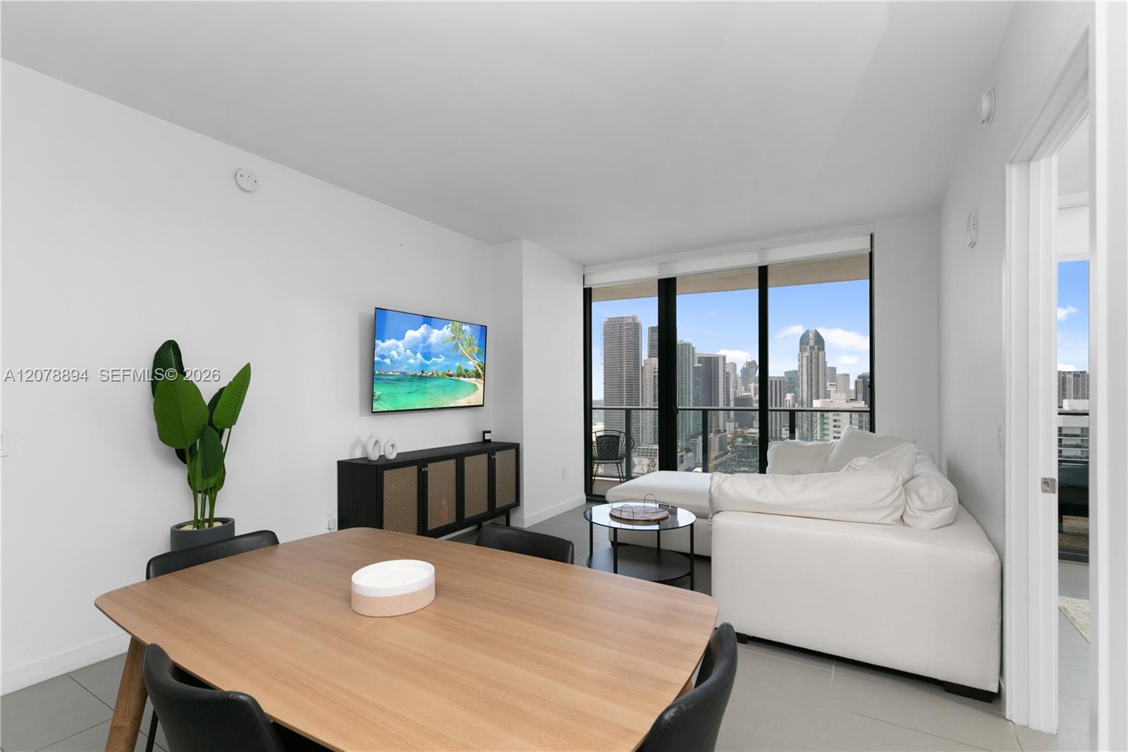 A12078894 Property Photo 6