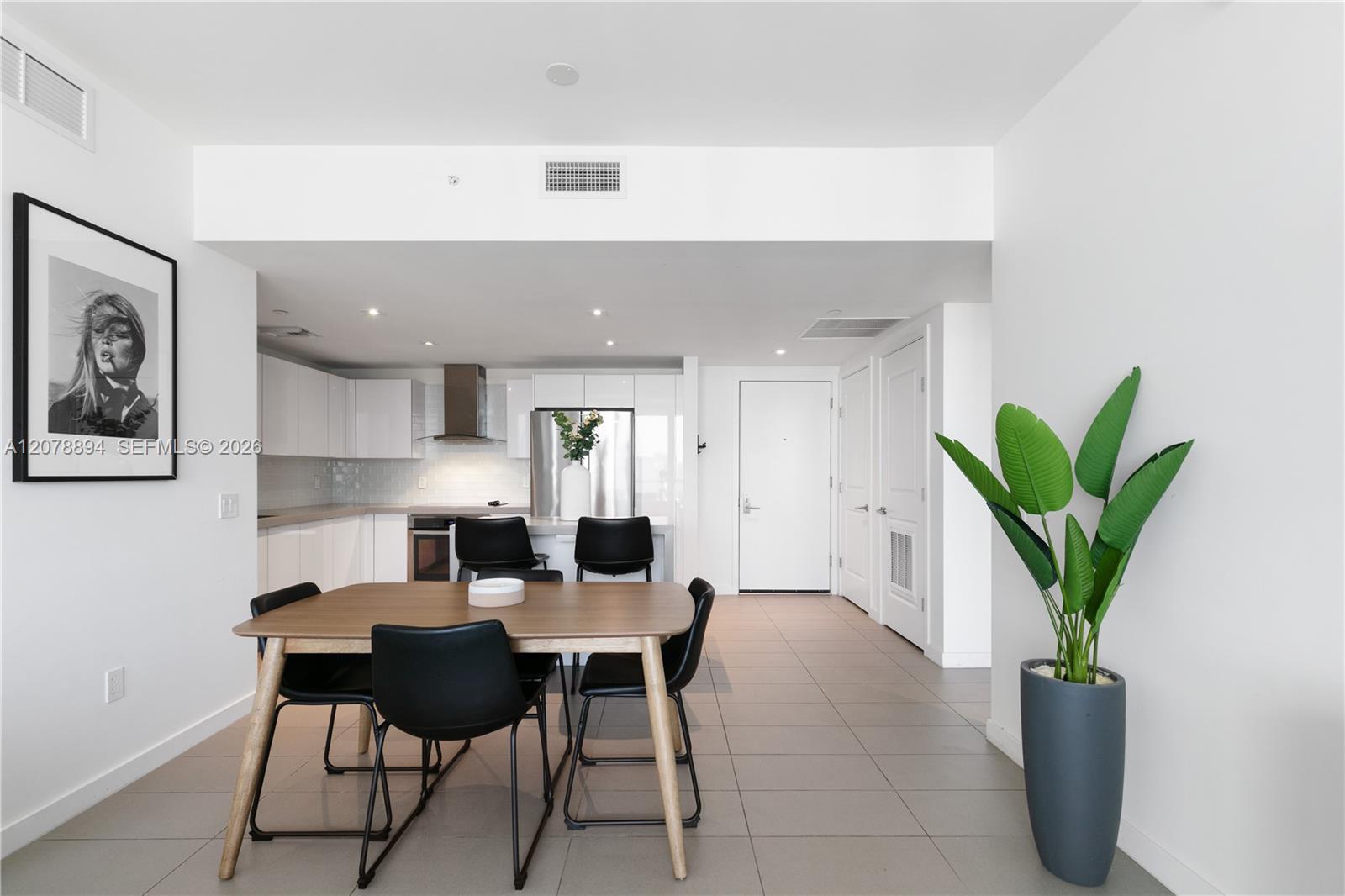 A12078894 Property Photo 21