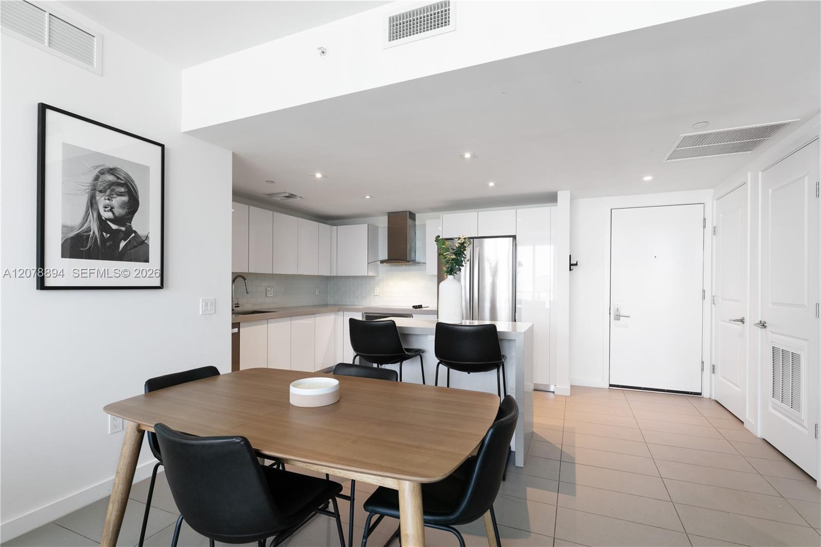 A12078894 Property Photo 22
