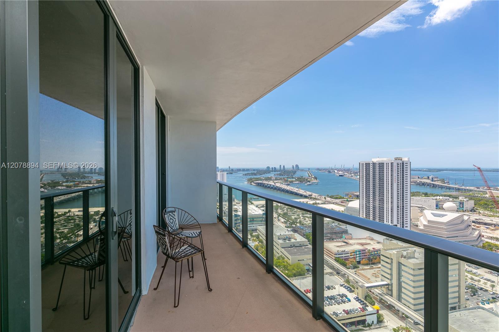 A12078894 Property Photo 26