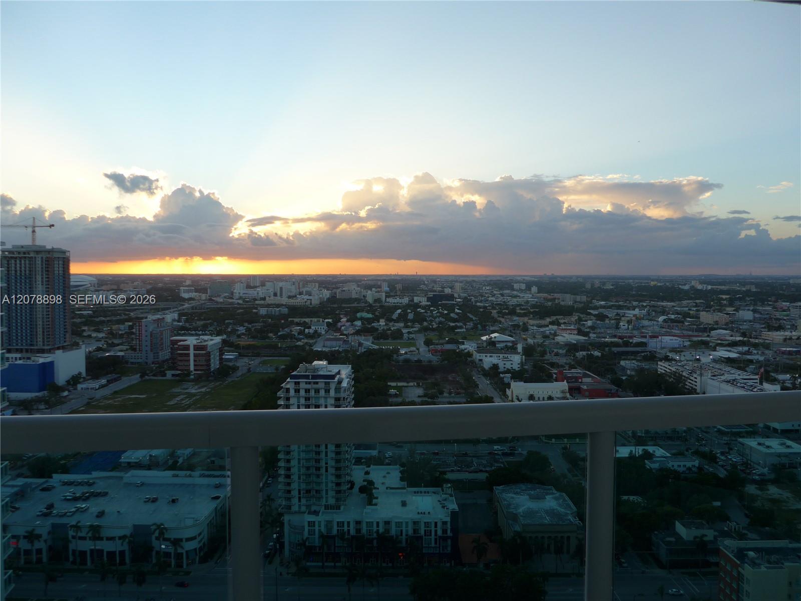 1800 N Bayshore Drive 3710 Property Photo 1