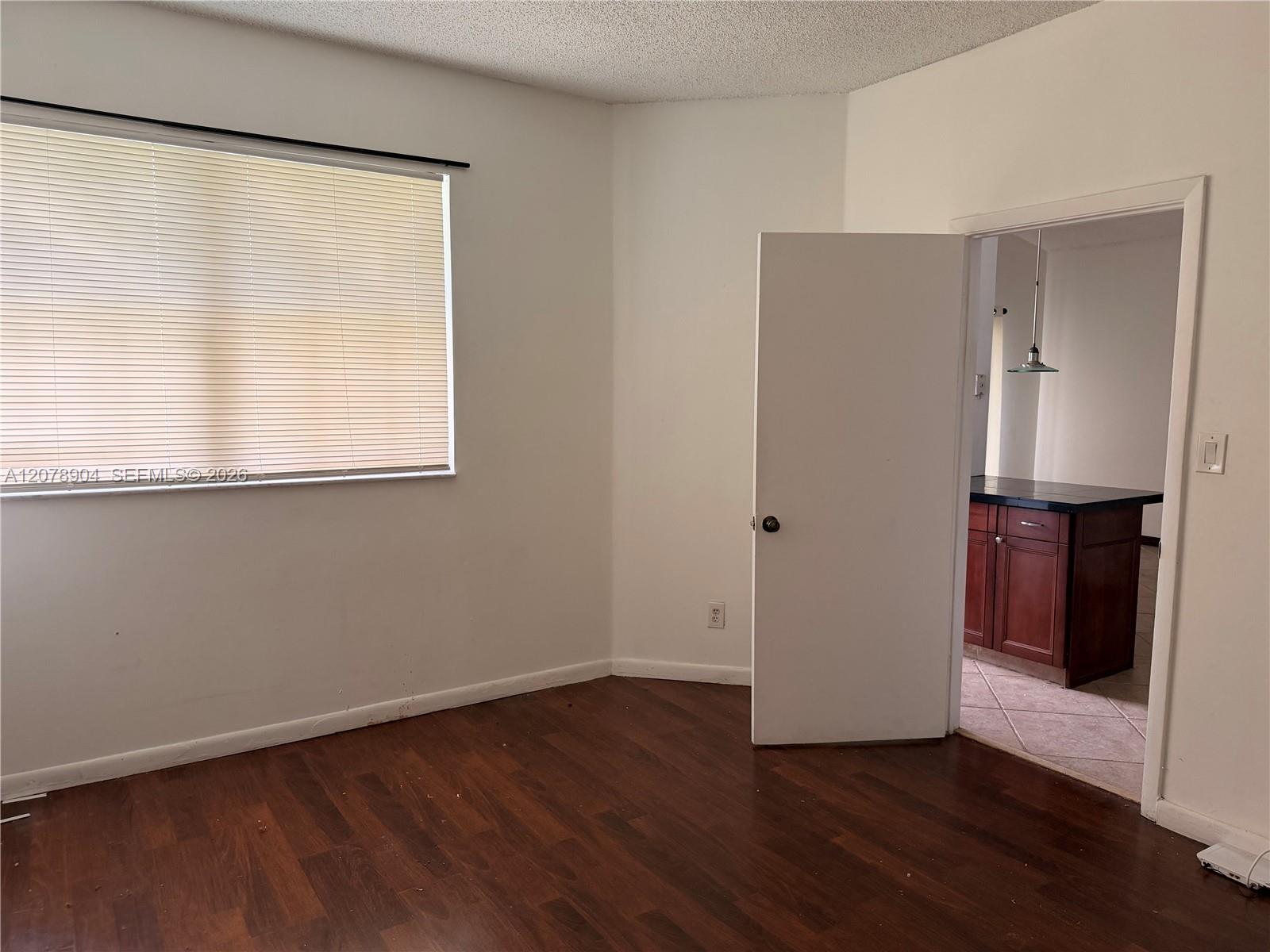 891 Cypress Park Way P6 Property Photo 13