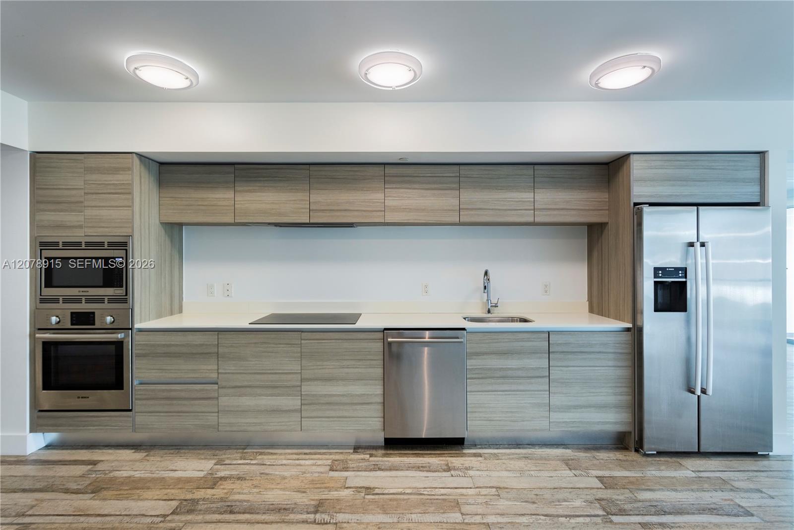 A12078915 Property Photo 2