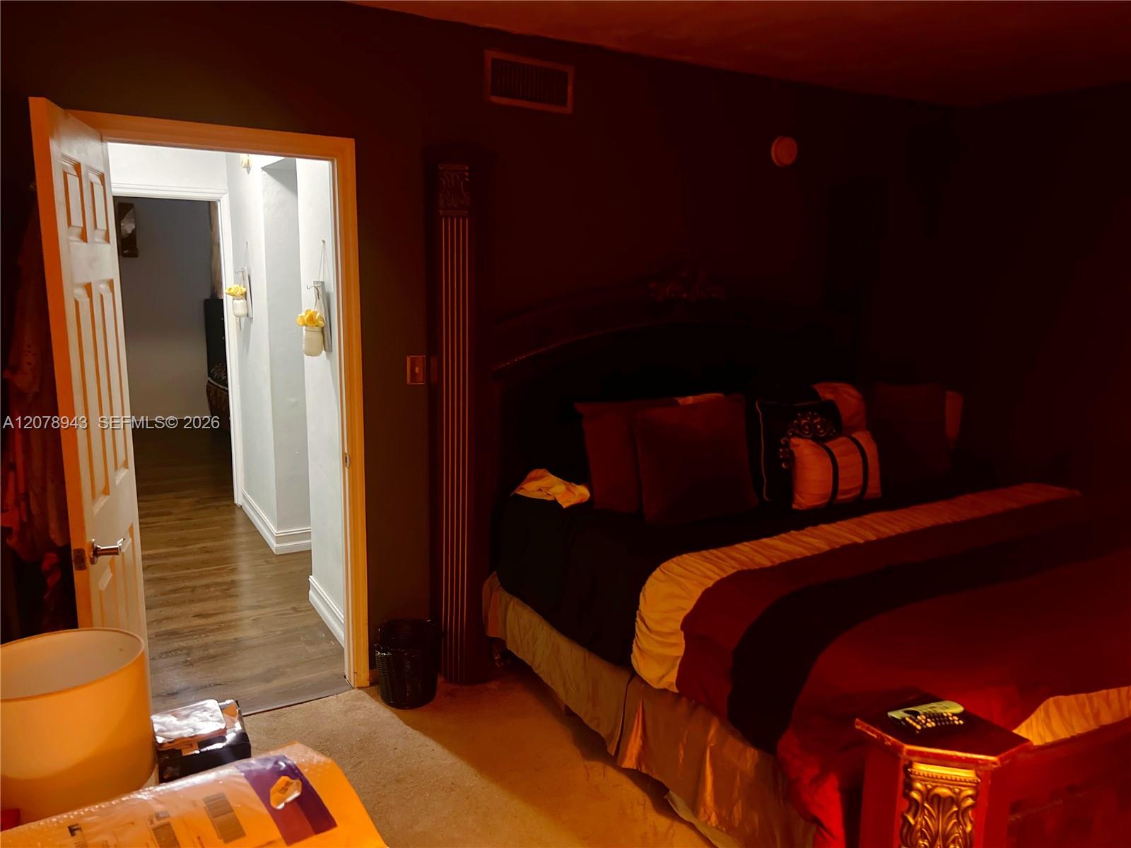 A12078943 Property Photo 20
