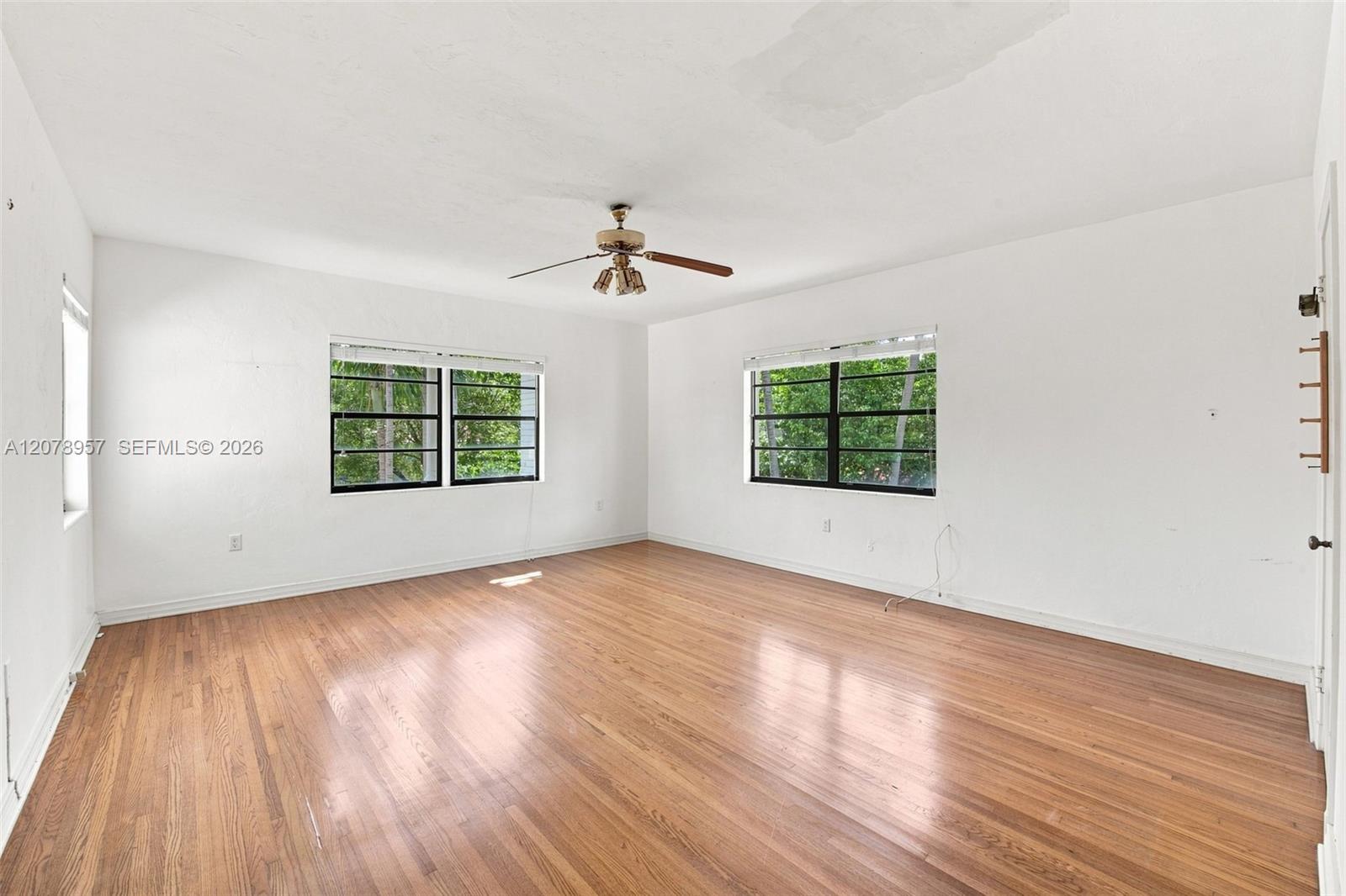 5680 Pine Tree Drive Property Photo 19