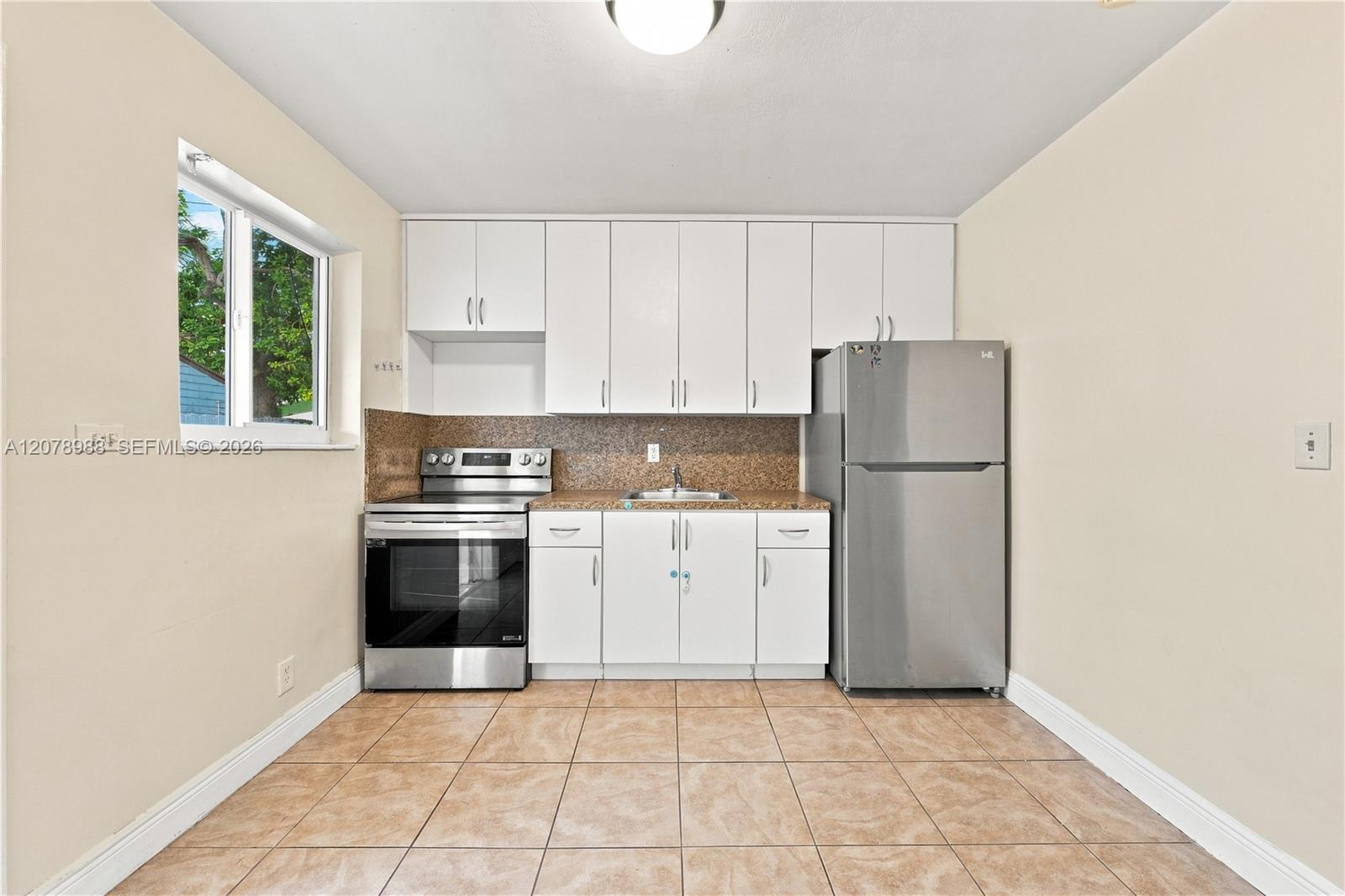 506 N 56th Avenue Property Photo 11