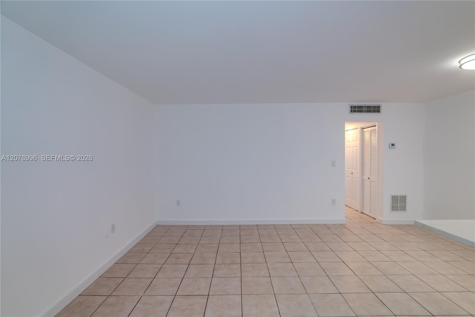 921 Jefferson Avenue 3c Property Photo 3