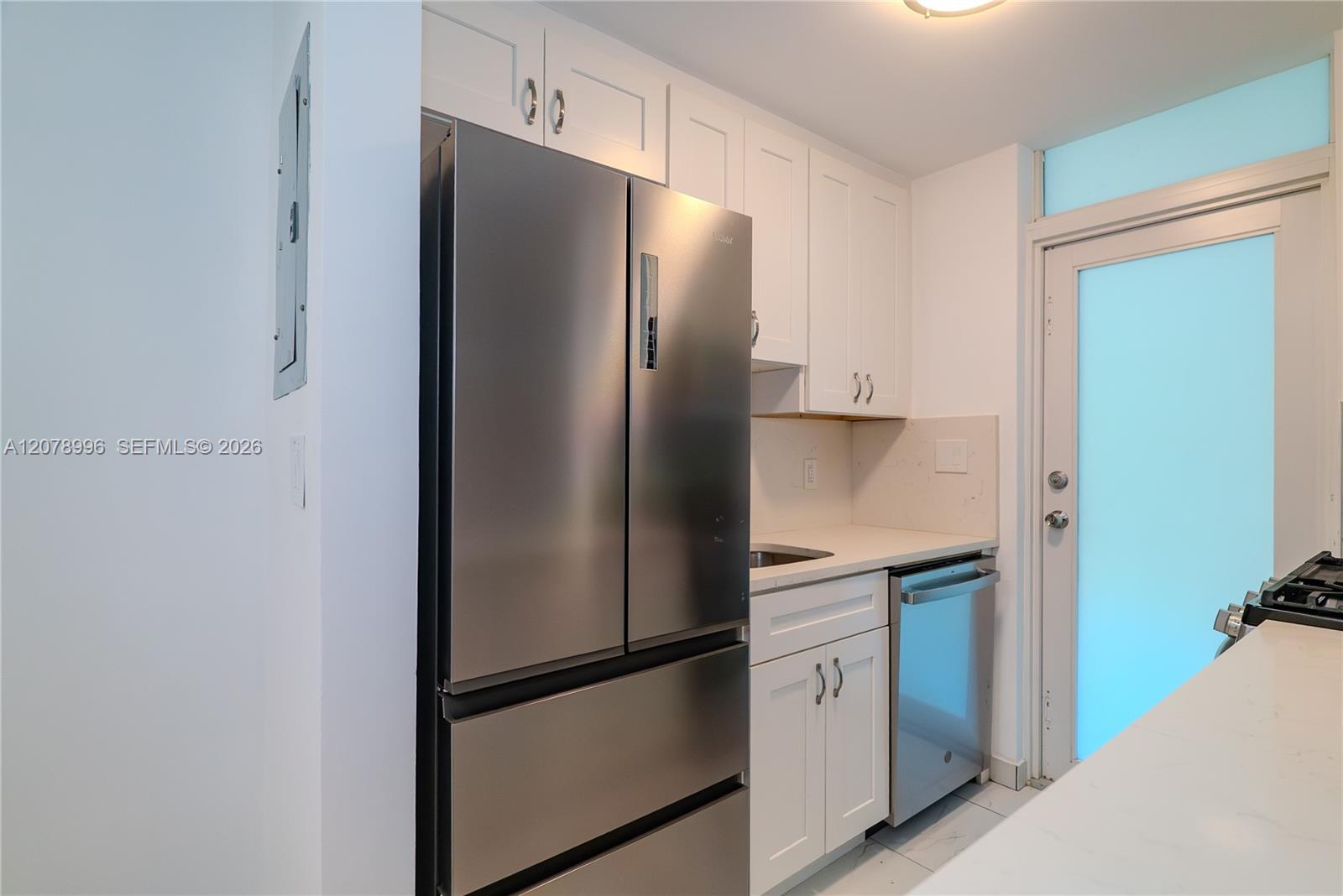 921 Jefferson Avenue 3c Property Photo 7