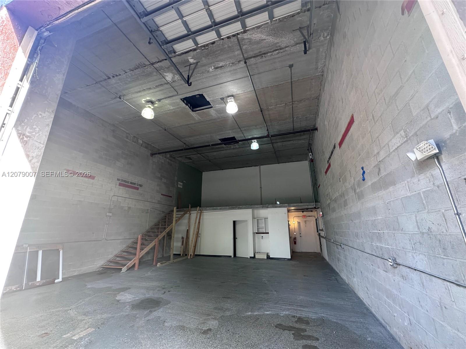20200 Nw 2nd Avenue C2 Property Photo 4