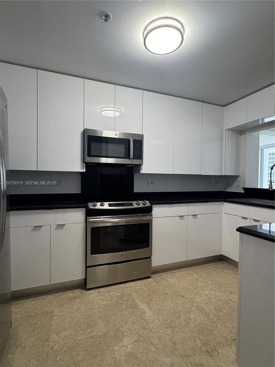 801 Brickell Key Boulevard 1204 Property Photo 25